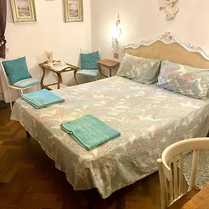 Le Stanze Degli Ferrara