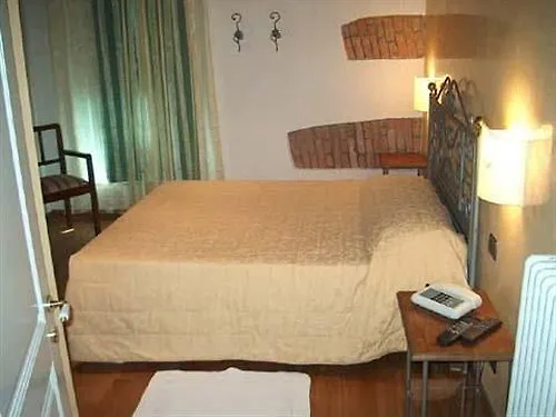 ***  Antica Corte Hotel Residence Di Charme Ferrara Italië